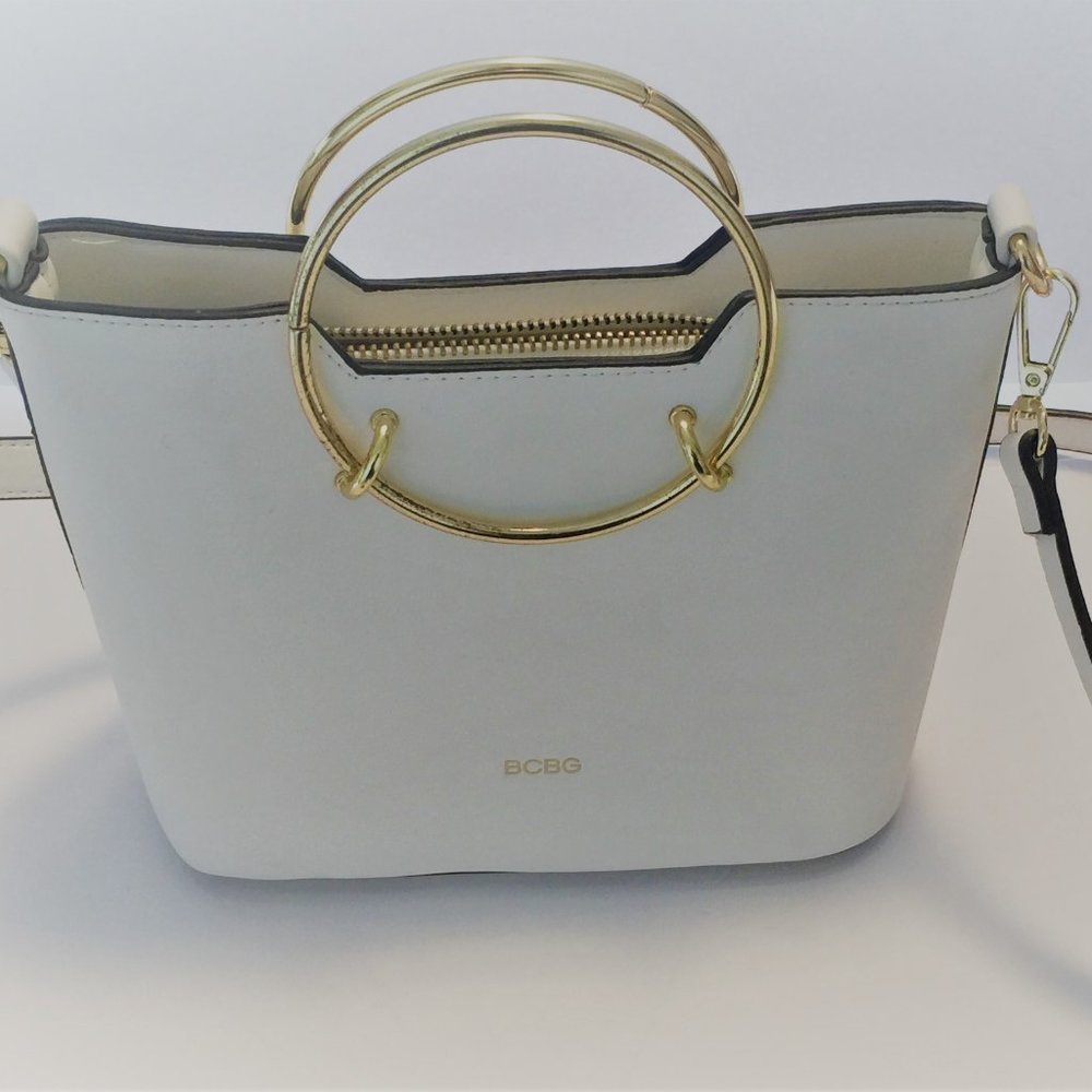 BCBG CROSSBODY